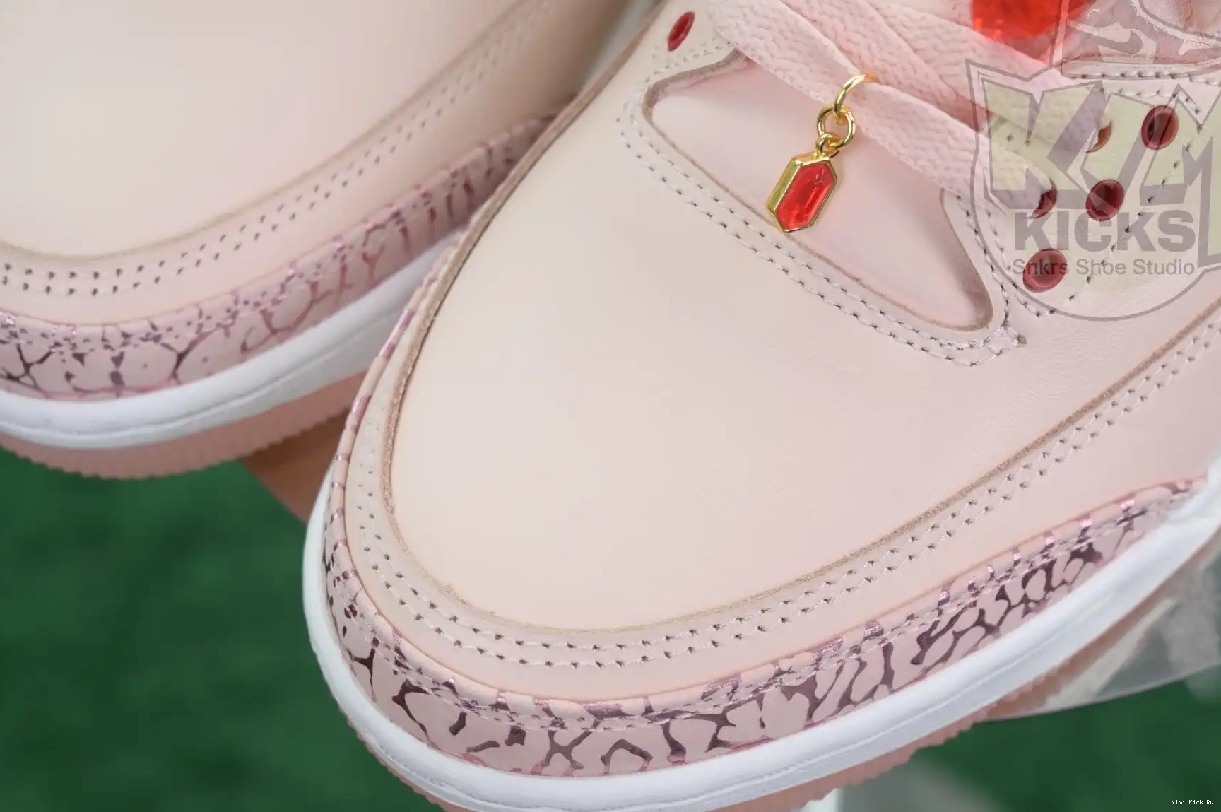 Air Valentine's Jordan Kimikick Jordan 3 Day 0802